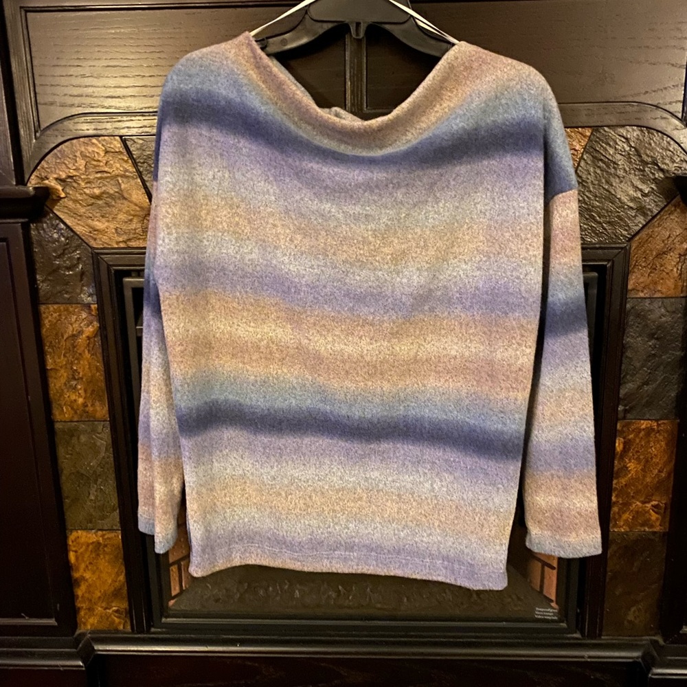 Renee C women sweater